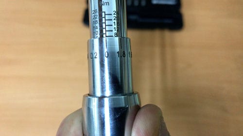 Adjusting Torque Wrench