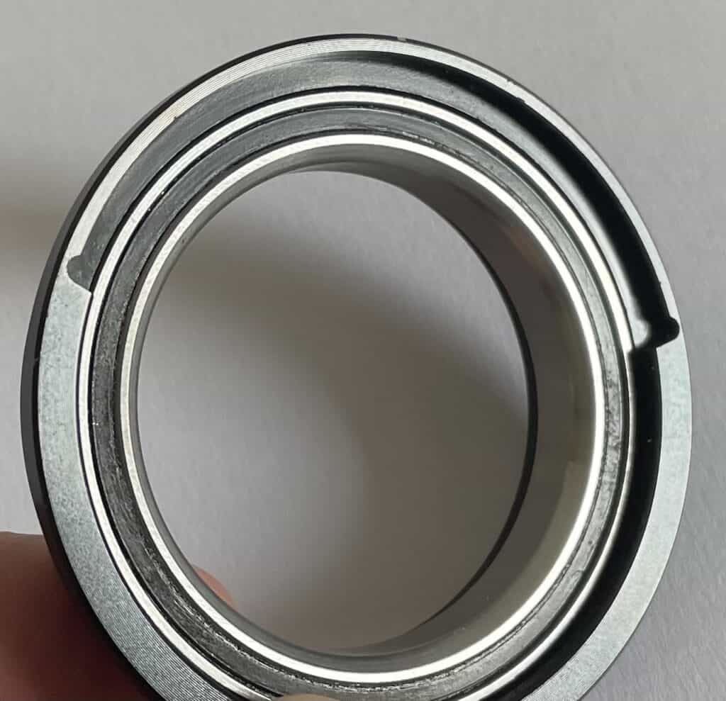 Angle limited Limiting Groove