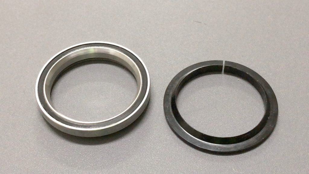 Sealed Bearing and Bearing Race