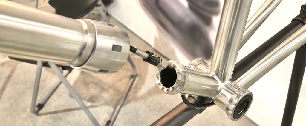 closeup of Zeno Connector